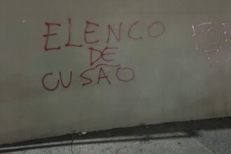 Protesto muro Morumbi (Foto: Reprodução)