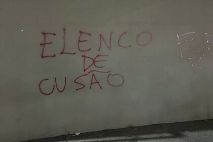 Protesto muro Morumbi (Foto: Reprodução)