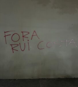 Protesto muro Morumbi (Foto: Reprodução)