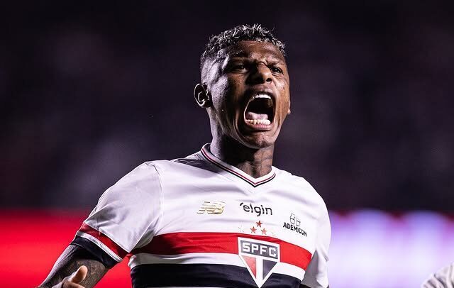 São Paulo impõe penalidades a Arboleda em busca de recuperação